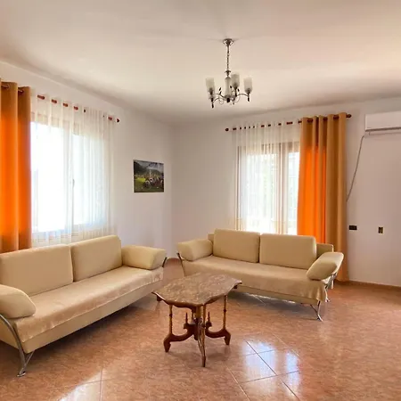 Appartamento House Vlorë